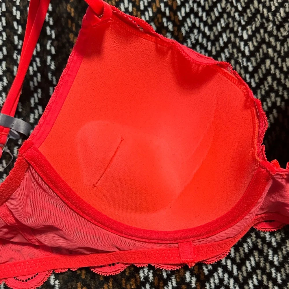 Aerie Lace Bra Push Up Bra in Bright Coral - Picture 3 of 5